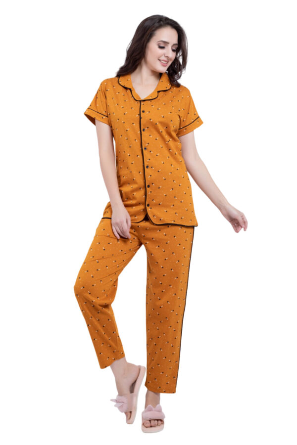 COLLAR SET NIGHT SUITS